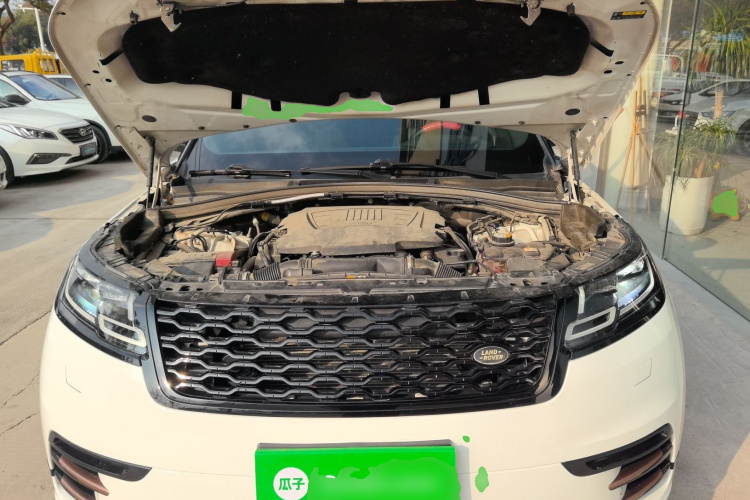 路虎 揽胜星脉 2018款 P380 R-DYNAMIC SE局部细节24