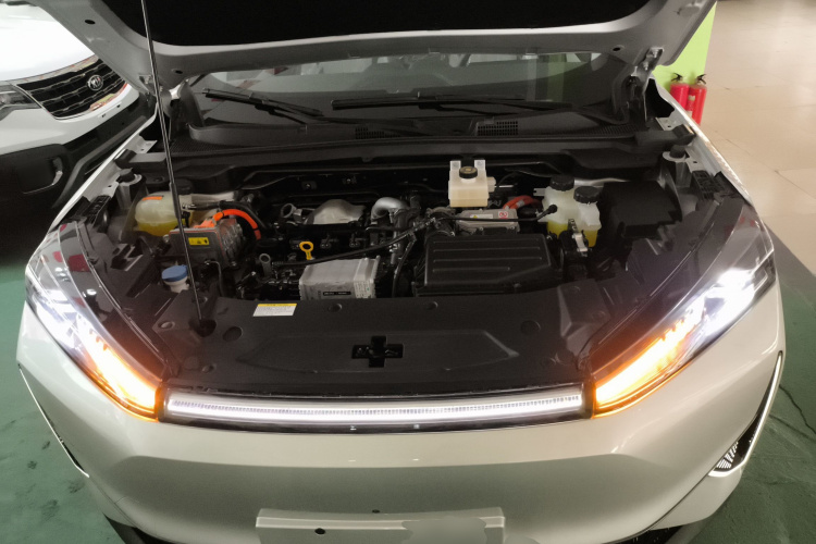 东风风神 风神L7新能源 2024款 205 Plus机舱底盘24