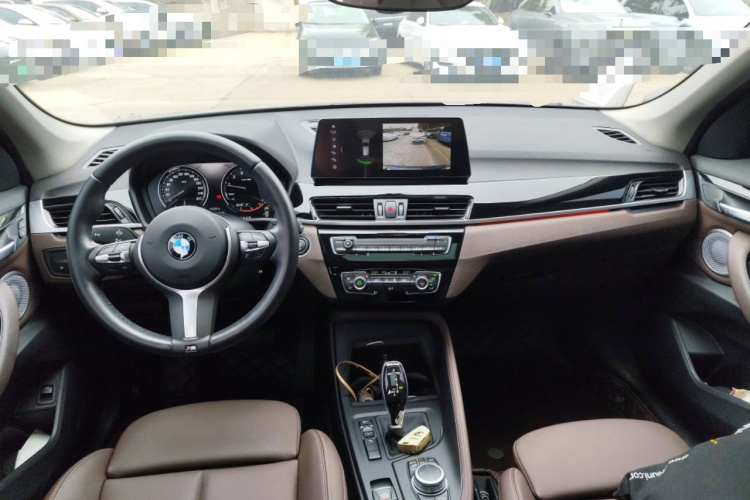 宝马X1 2021款 改款 sDrive25Li 领先型中控内饰12