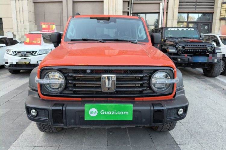 坦克300 2024款 2.0T 挑战者车身外观2