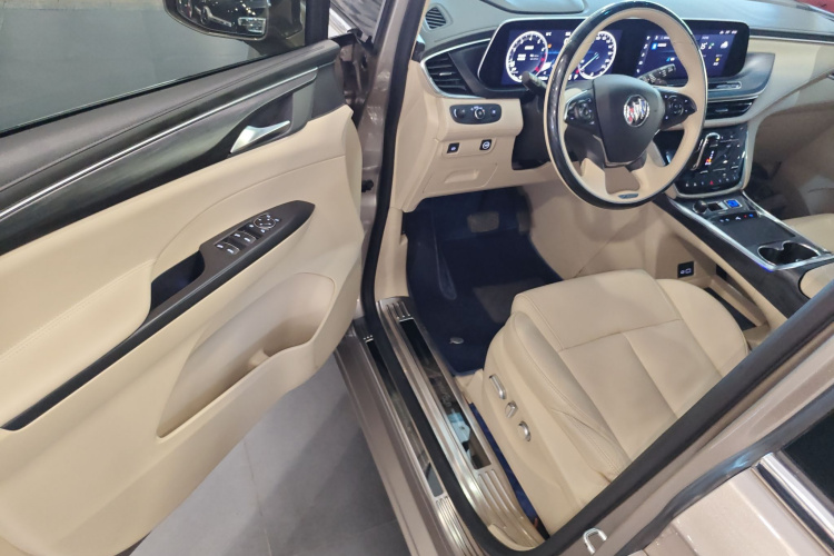 别克GL8 2022款 ES陆尊 653T 尊享型中控内饰7003