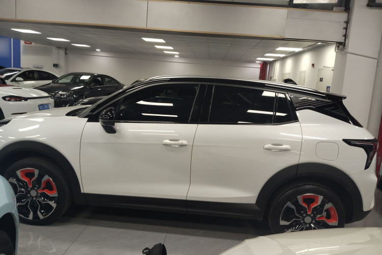 领克06 2023款 Remix 1.5T 劲Halo车身外观6003