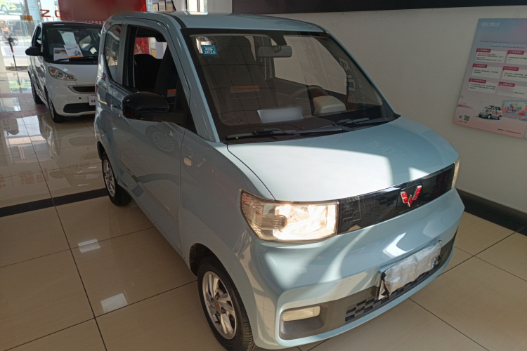 五菱汽车 宏光MINIEV 2020款 悦享款 磷酸铁锂车身外观3