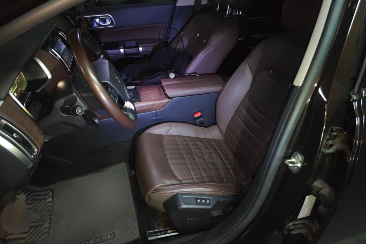 雪铁龙C6 2017款 380THP 旗舰型局部细节19