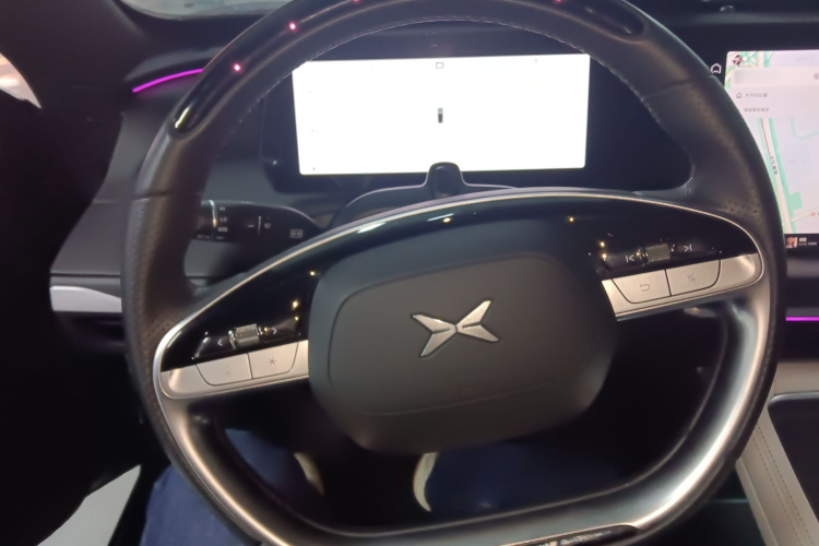 小鹏P7 2023款 P7i 702 Pro局部细节13