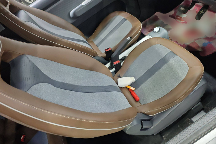 五菱汽车 宏光MINIEV 2022款 GAMEBOY 200km 玩咖款 磷酸铁锂局部细节41