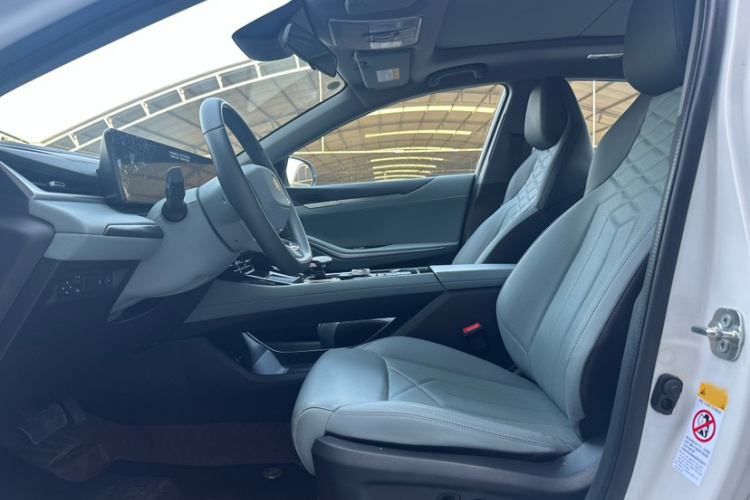 长安 锐程PLUS 2023款 1.5T DCT领航型中控内饰7002