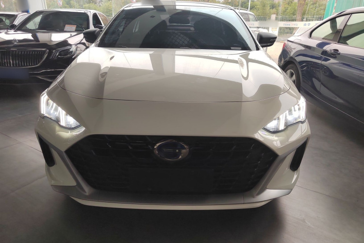 广汽传祺 2023款 影豹H 高能混动版车身外观2