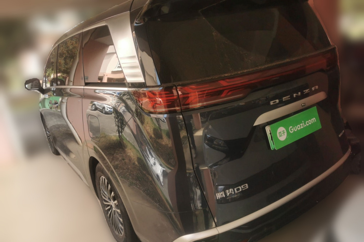 腾势D9 2022款 DM-i 970 四驱尊荣型车身外观6003