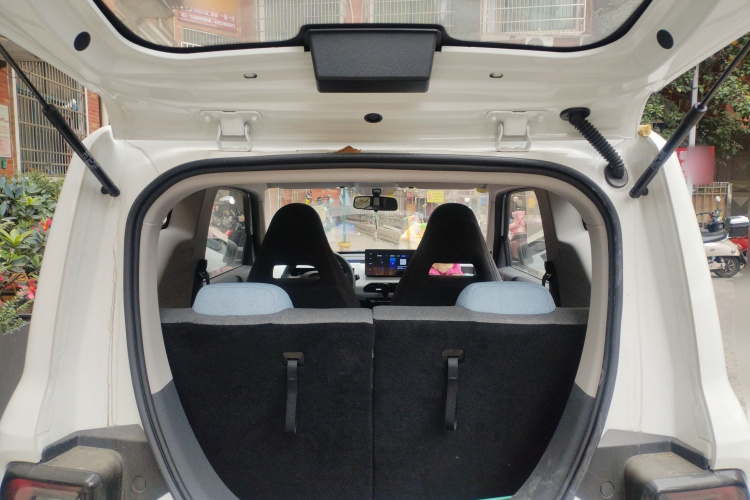 吉利银河 2024款 熊猫mini 200km 耐力熊局部细节23