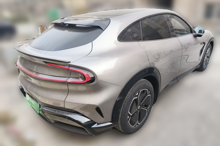 小米汽车 小米YU7 2025款 超长续航高性能四驱Max版车身外观7