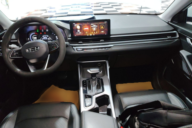 吉利汽车 帝豪 2022款 第4代 1.5L CVT尊贵型中控内饰7002