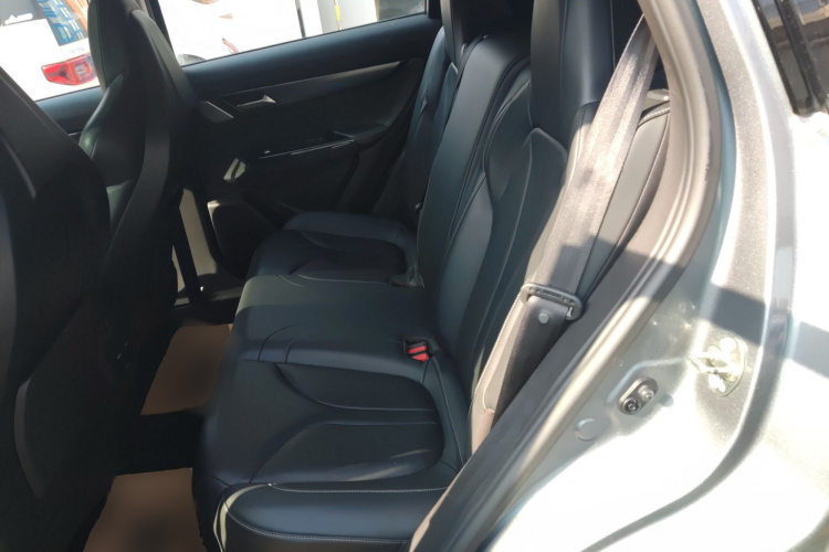 小鹏G3 2020款 520 尊享版中控内饰7004