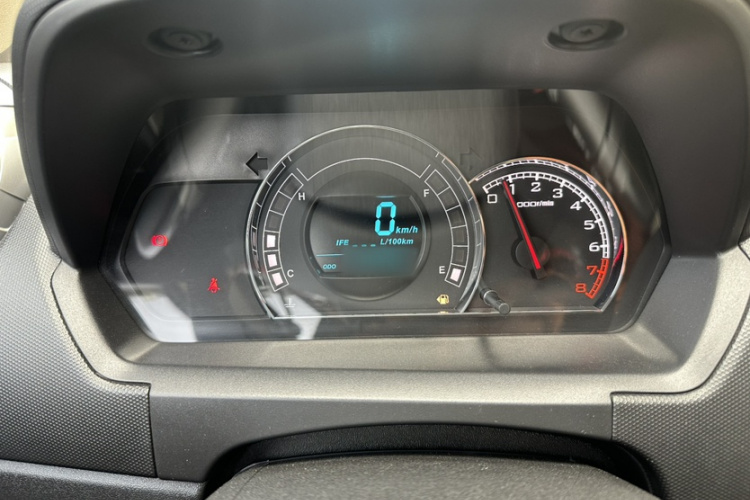 长城M4 2014款 1.5L 手动豪华型中控内饰7013