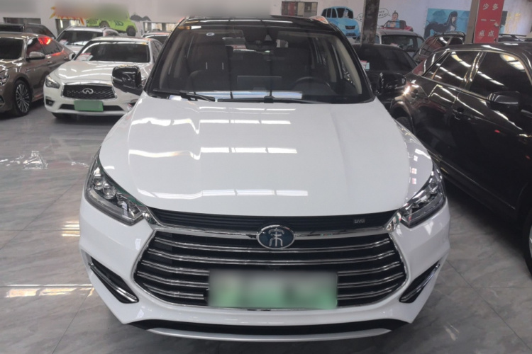 比亚迪 宋新能源 2019款 宋DM 1.5TID 智联锐耀型车身外观2