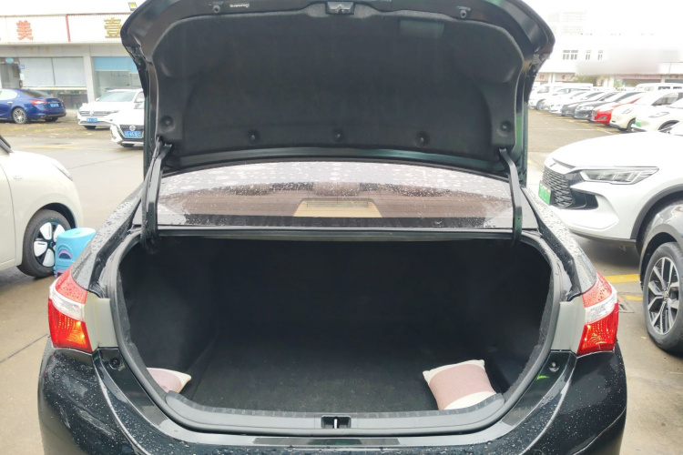 丰田 卡罗拉 2014款 1.6L 手动GL局部细节23