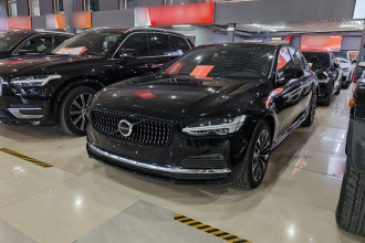 沃尔沃S90新能源 2023款 T8插电式混合动力 四驱长续航智逸豪华版