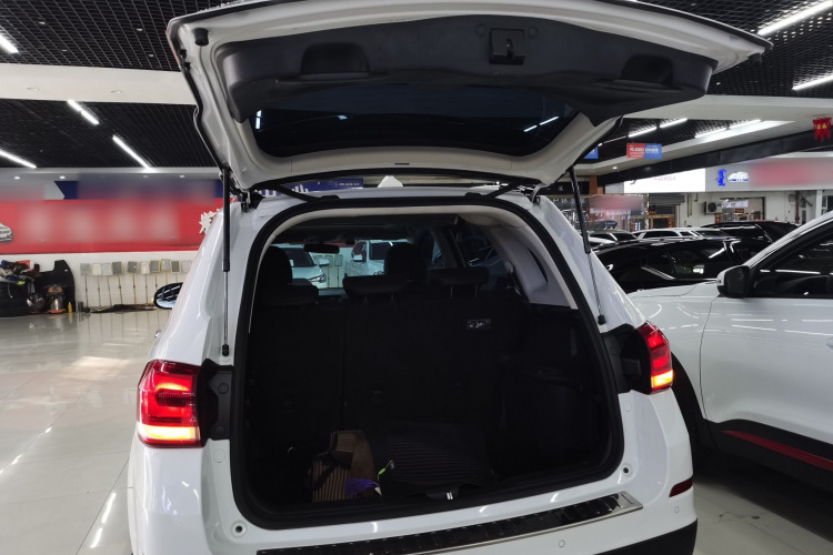 哈弗H6 2018款 蓝标 运动版 1.5T 自动两驱精英型机舱底盘23