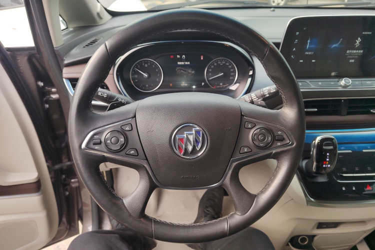 别克GL8 2022款 陆上公务舱 652T 豪华型局部细节13