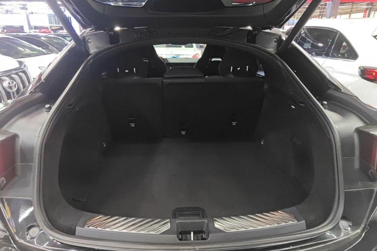 领克05 2020款 2.0TD 四驱劲Halo中控内饰23