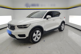 沃尔沃XC40 2021款 T3 智行时尚版