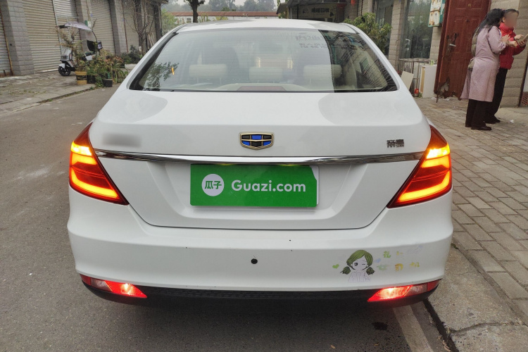 吉利汽车 帝豪 2017款 三厢百万款 1.5L 手动时尚型车身外观6