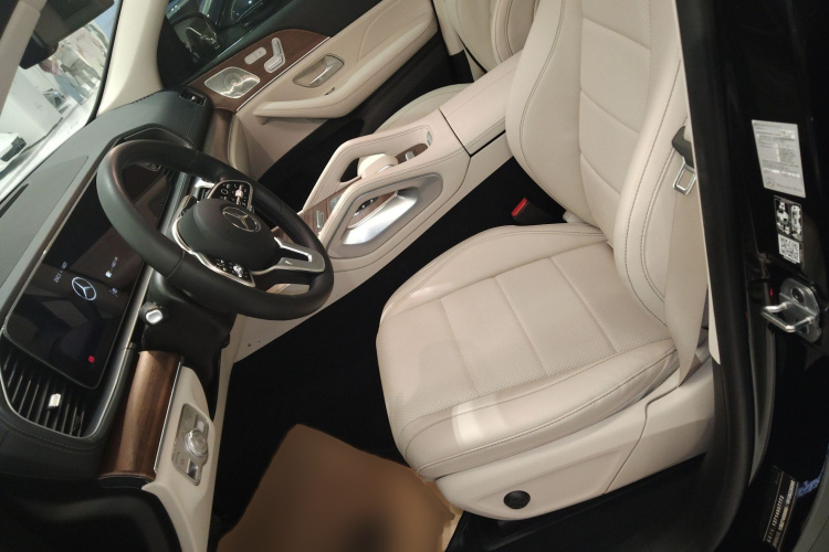 奔驰GLE新能源 2022款 改款 GLE 350 e 4MATIC局部细节19