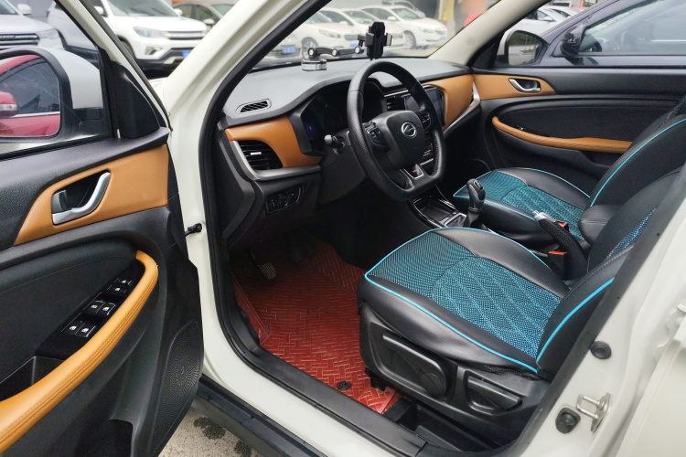 陆风X2 2017款 1.6L 手动锋锐版中控内饰20