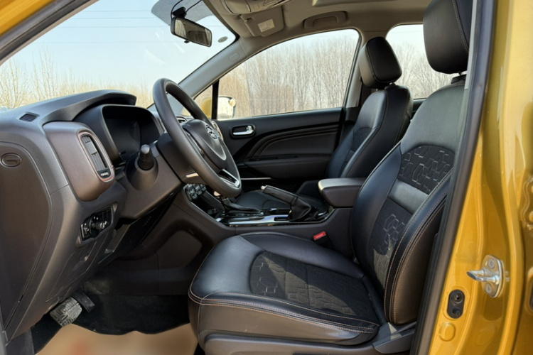 广汽传祺 传祺GS3 2017款 150N 自动精英版中控内饰7008