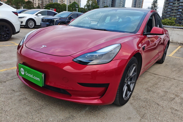 特斯拉 Model 3 2022款 后轮驱动版车身外观1