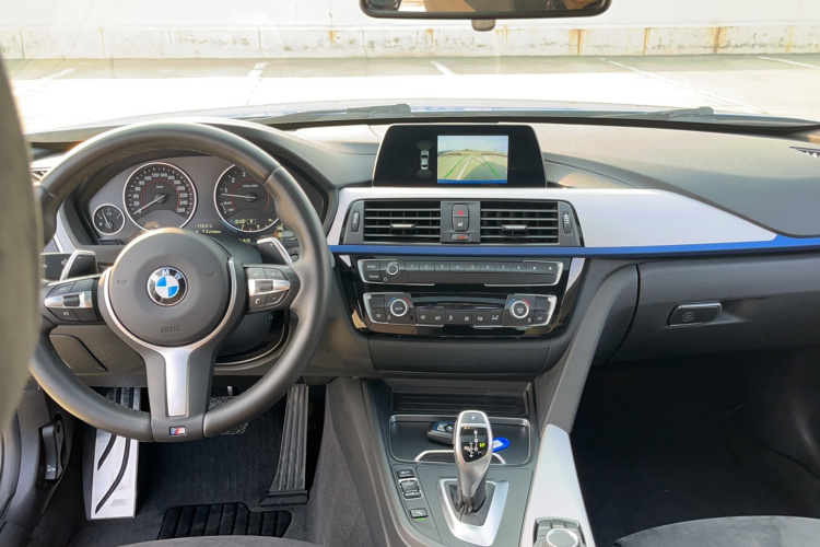 宝马3系 2018款 320i M运动套装中控内饰7004