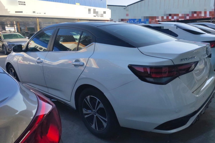 日产 轩逸 2023款 1.6L CVT悦享版车身外观4