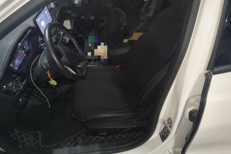 福特 福克斯 2021款 三厢 EcoBoost 180 自动ST Line中控内饰19