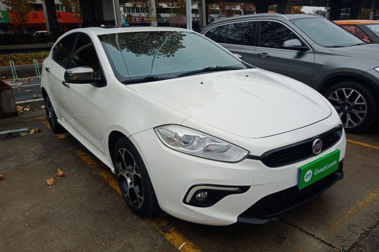 菲亚特 致悦 2014款 1.4T 自动运动版车身外观3