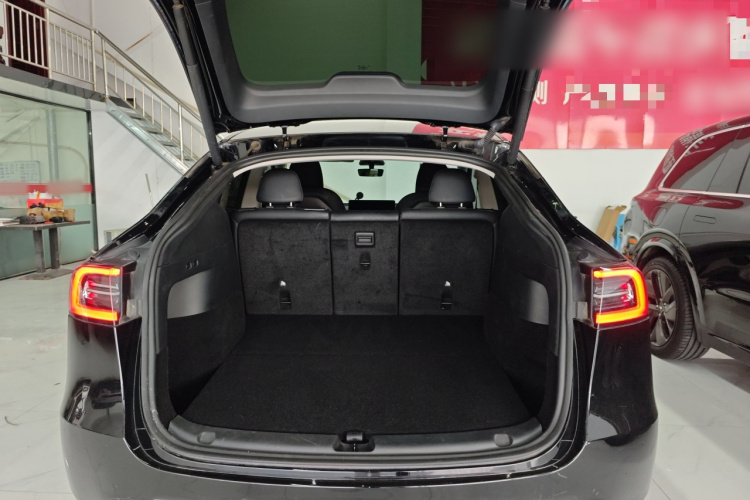 特斯拉 Model Y 2022款 改款 后轮驱动版局部细节23