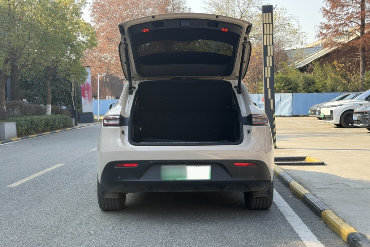 鸿蒙智行 问界M5 2022款 纯电后驱标准版局部细节23