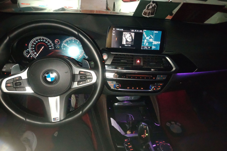 宝马X4 2019款 xDrive25i M运动套装中控内饰12