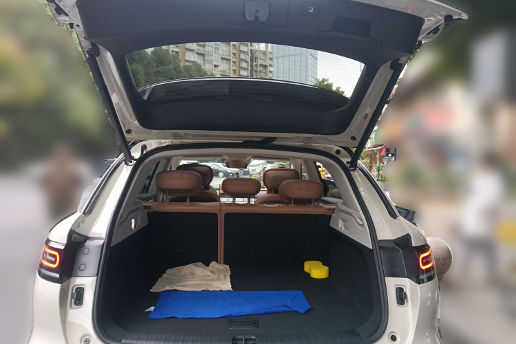 零跑汽车 零跑C11 2026款 纯电 640激光雷达智尊版中控内饰23