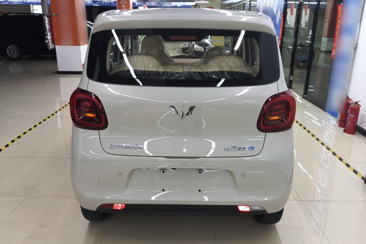 五菱汽车 宏光MINIEV 2025款 四门版 进阶款车身外观6