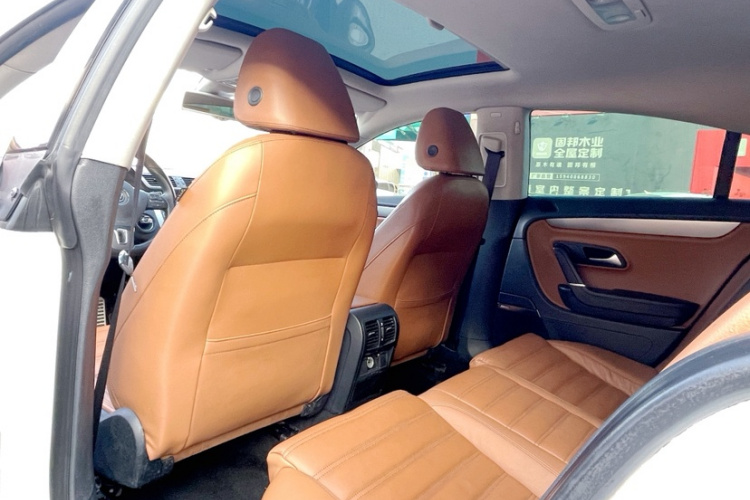 一汽-大众CC 2011款 2.0TSI 至尊型中控内饰7003