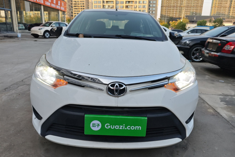 丰田 威驰 2014款 1.3L 手动超值版车身外观2