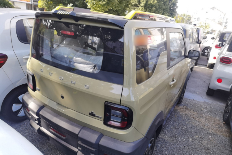 吉利银河 2025款 210km 熊猫骑士车身外观6005