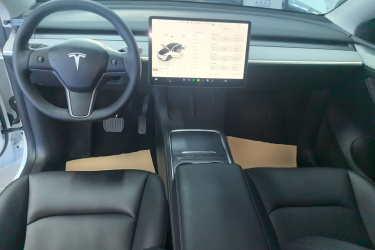 特斯拉 Model Y 2024款 后轮驱动版中控内饰12