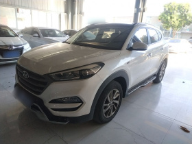 现代 途胜 2015款 1.6T 双离合两驱智能型