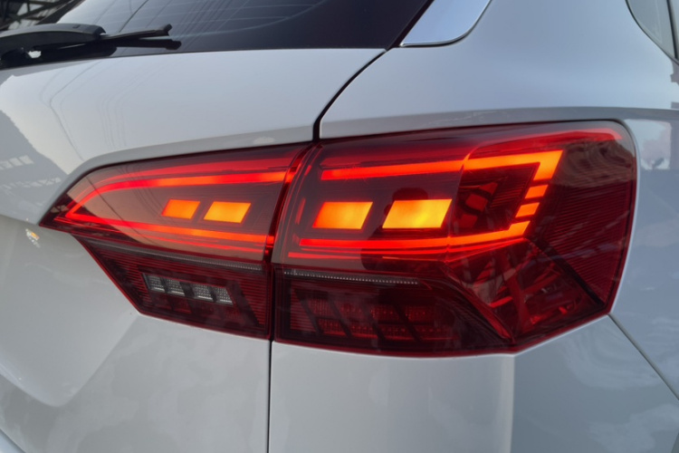 大众 探岳GTE插电混动 2020款 1.4T 豪华型局部细节41