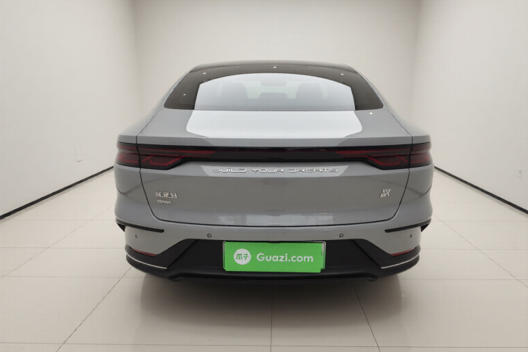 比亚迪 汉 2025款 DM-i 125KM精英型车身外观6