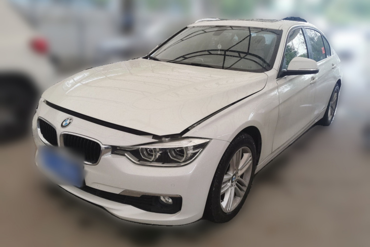 宝马3系 2016款 320Li 时尚型车身外观1