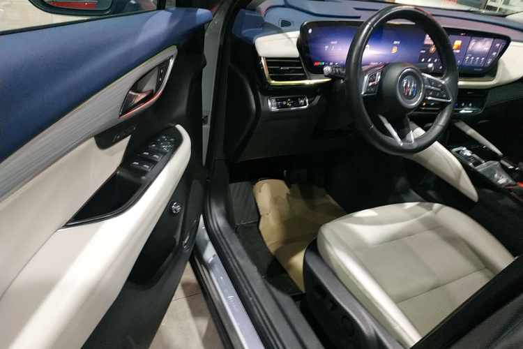 别克 2024款 昂科威Plus 四驱Avenir艾维亚中控内饰20