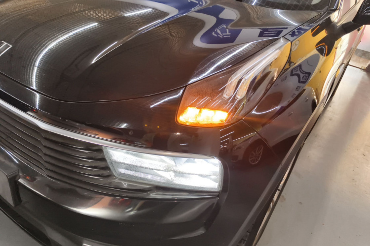 领克01 2017款 2.0T 两驱型Pro版局部细节36