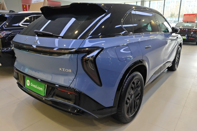 红旗天工08 2025款 110kwh 定制版车身外观6005